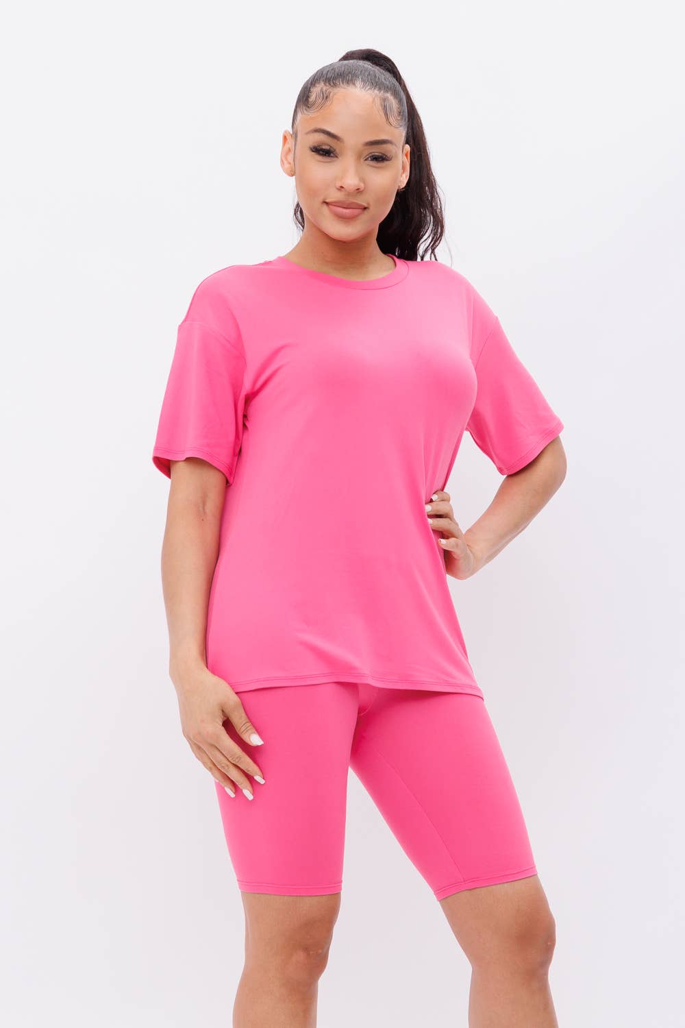 Round Neck Basic T-Shirts Top and Bike Shorts Set: Taupe / 1-2-2-1 (S-M-L-XL)