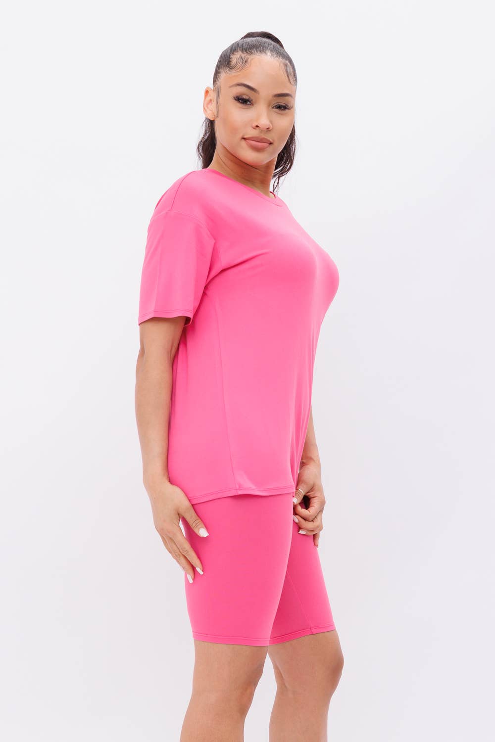 Round Neck Basic T-Shirts Top and Bike Shorts Set: Taupe / 1-2-2-1 (S-M-L-XL)