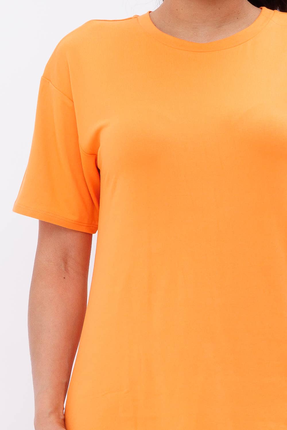 Round Neck Basic T-Shirts Top and Bike Shorts Set: Taupe / 1-2-2-1 (S-M-L-XL)