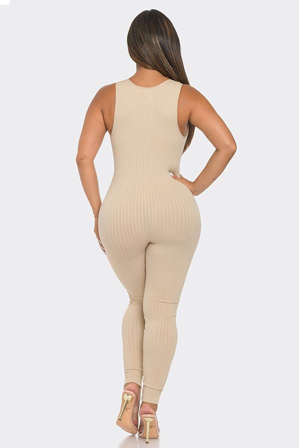 Seamless Ribbed Split V Neck Jumpsuit: One Size / BLACK